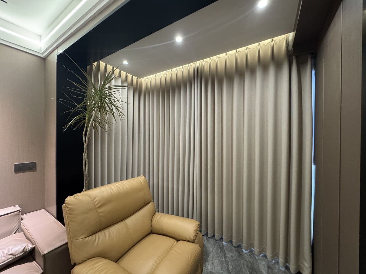 bao gia rem cua curtic dep 3 1 3